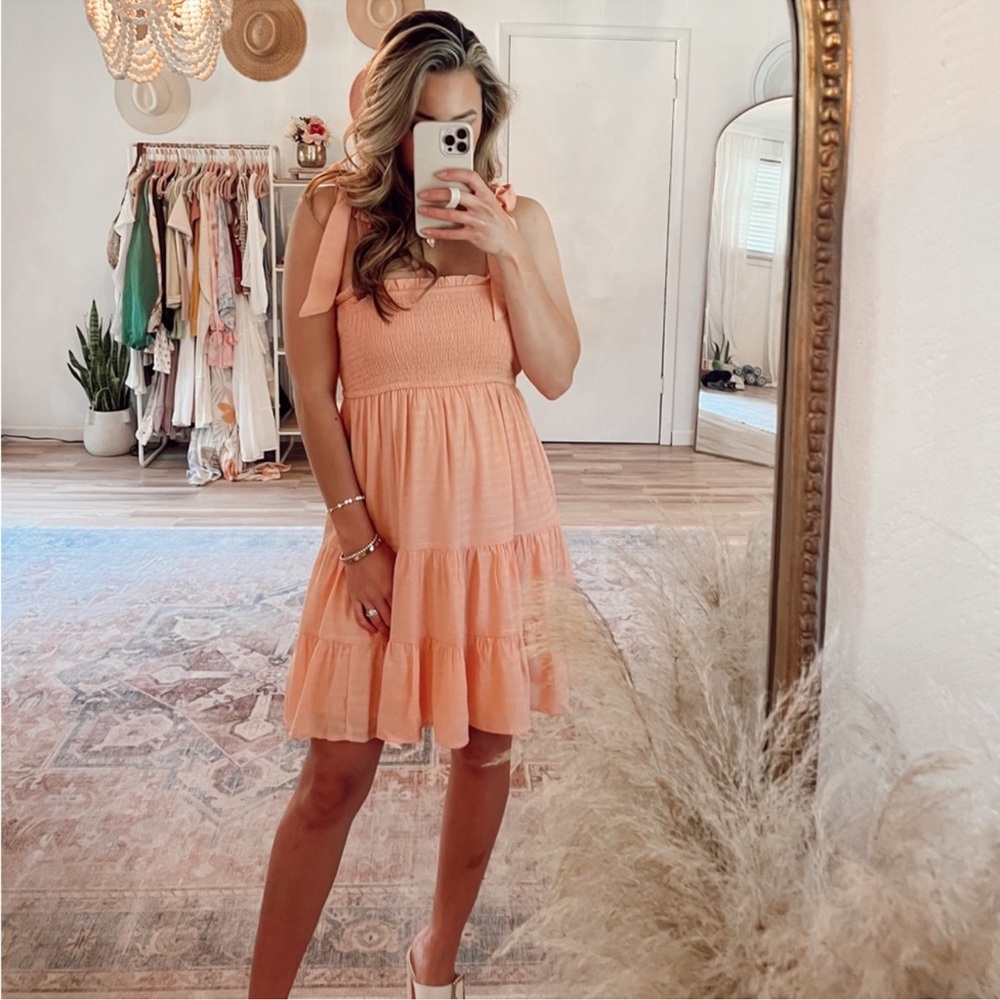 NWT Hem & Thread Peach Tie Sleeve Smocked Dress